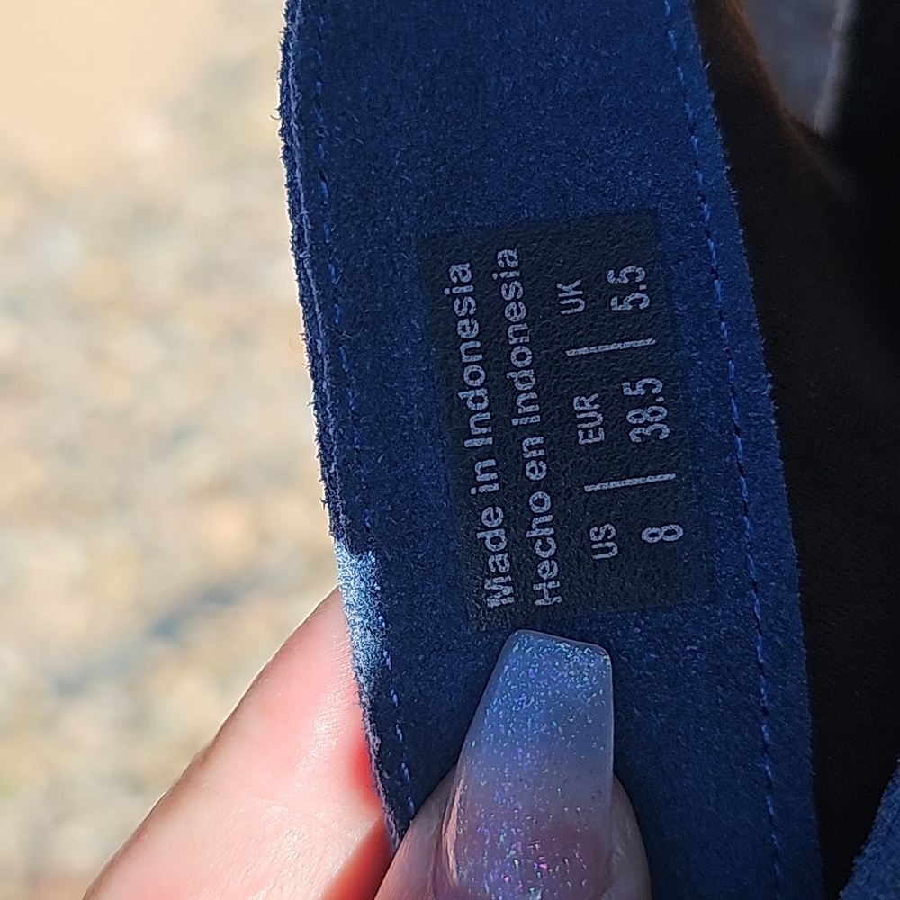 ALDO suade booties - Picture 7 of 7
